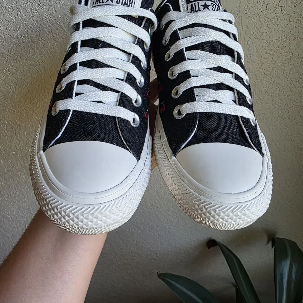 Converse Chuck Taylor All Star Madison Low Black Embroidered Cherries Size 7